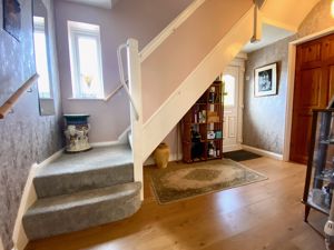 Entrance Hall- click for photo gallery